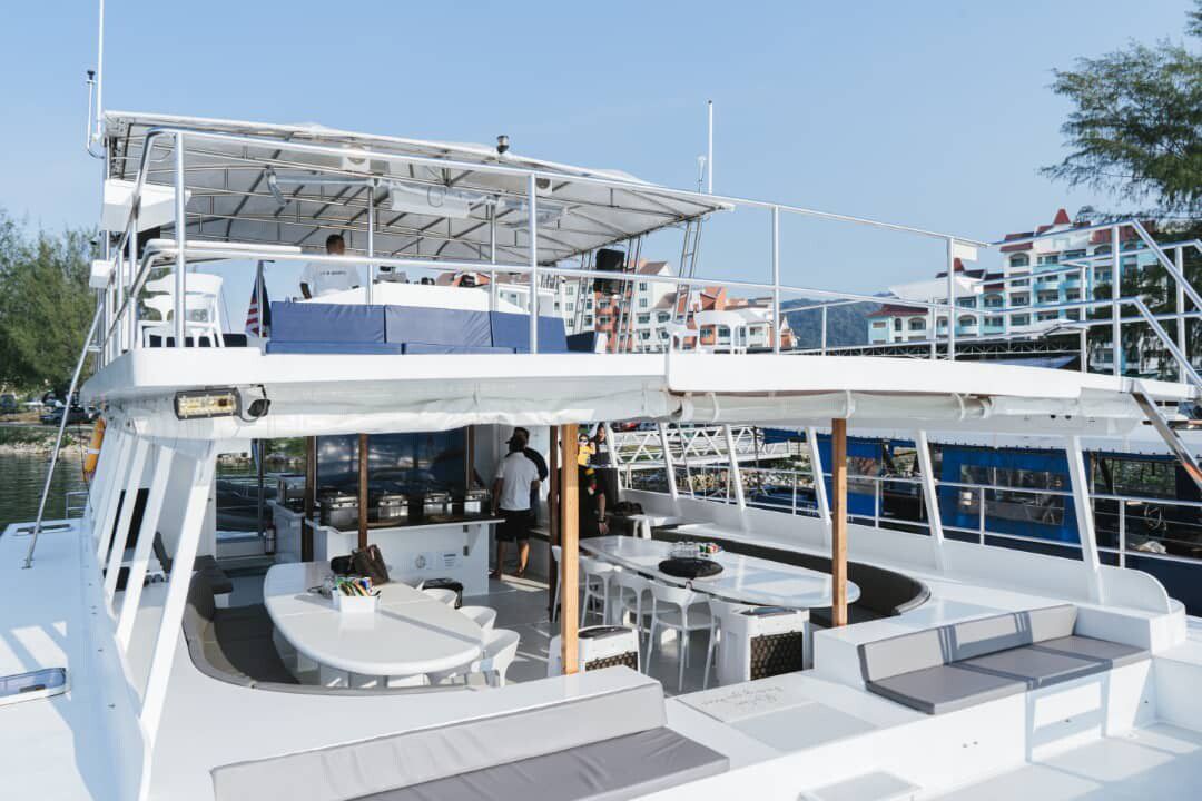 Ocean Magic Private Yacht Charter – Luxury Sunset & Party Cruise Experience (4 Hours)